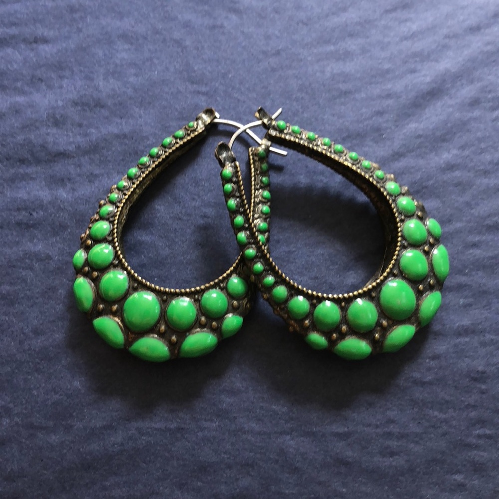 📦 🚚 EVERYTHING MUST GO! Funky Green Hoop Earrings